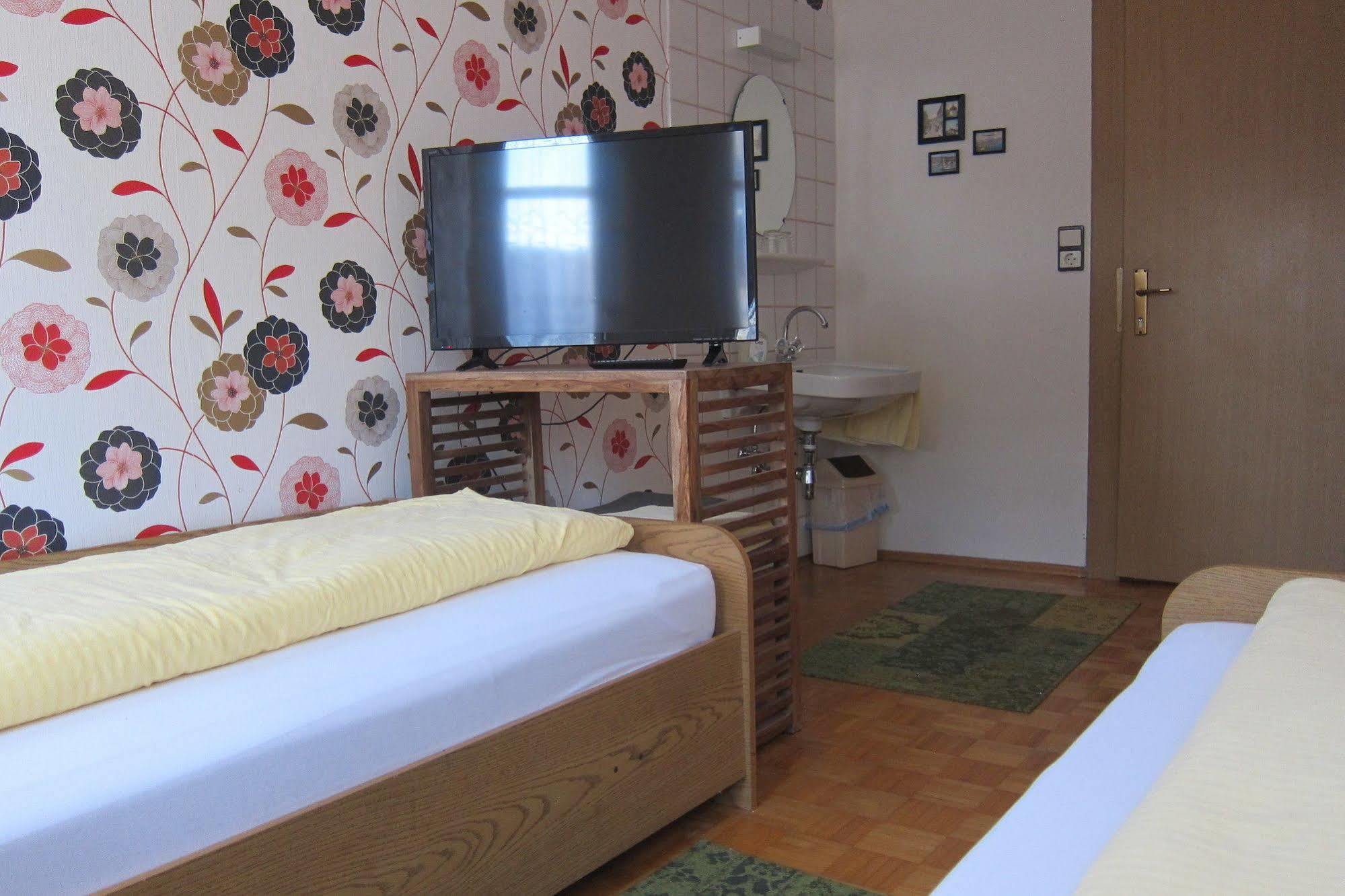 Pension Sonne Bed & Breakfast Μπρέγκενζ Εξωτερικό φωτογραφία