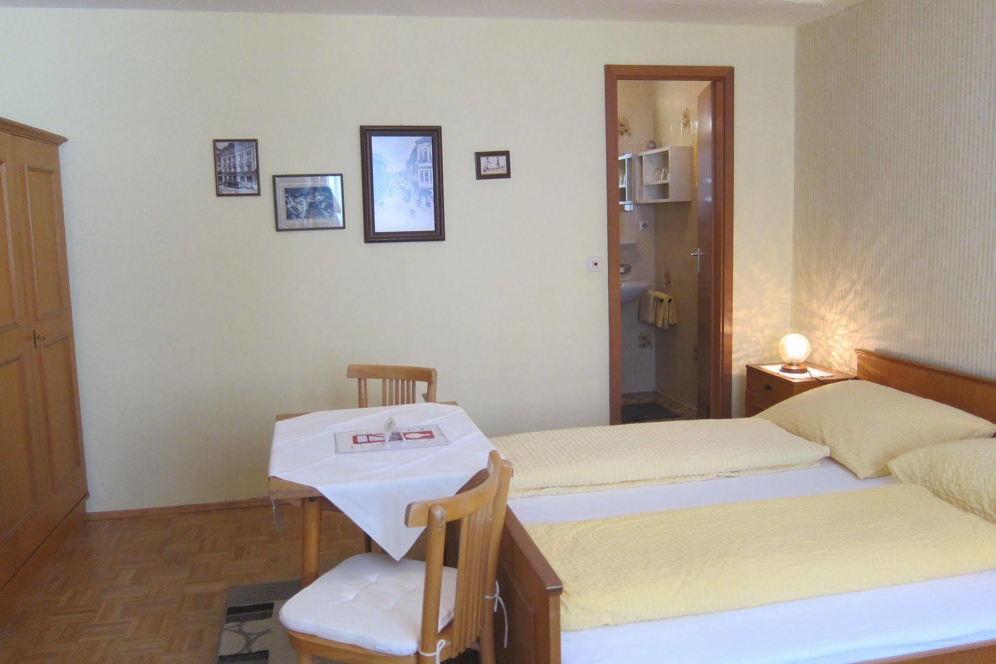 Pension Sonne Bed & Breakfast Μπρέγκενζ Εξωτερικό φωτογραφία